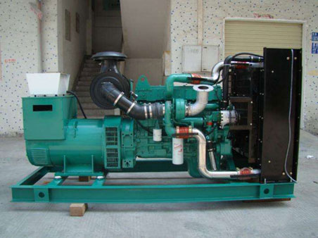 合水1100kw康明斯柴油发电机组图片 合水1100kw康明斯柴油发电机组图片